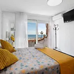 Bulto Carihuela B Daire Torremolinos