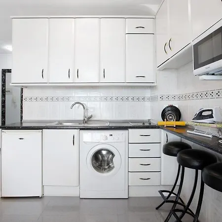 Bulto Carihuela B * Τορρεμολίνος