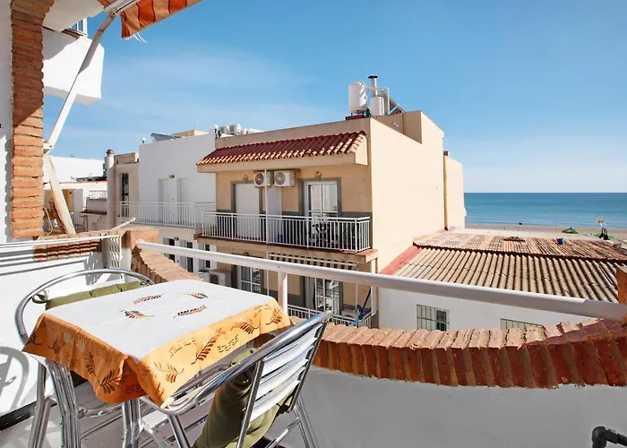 Bulto Carihuela B Torremolinos